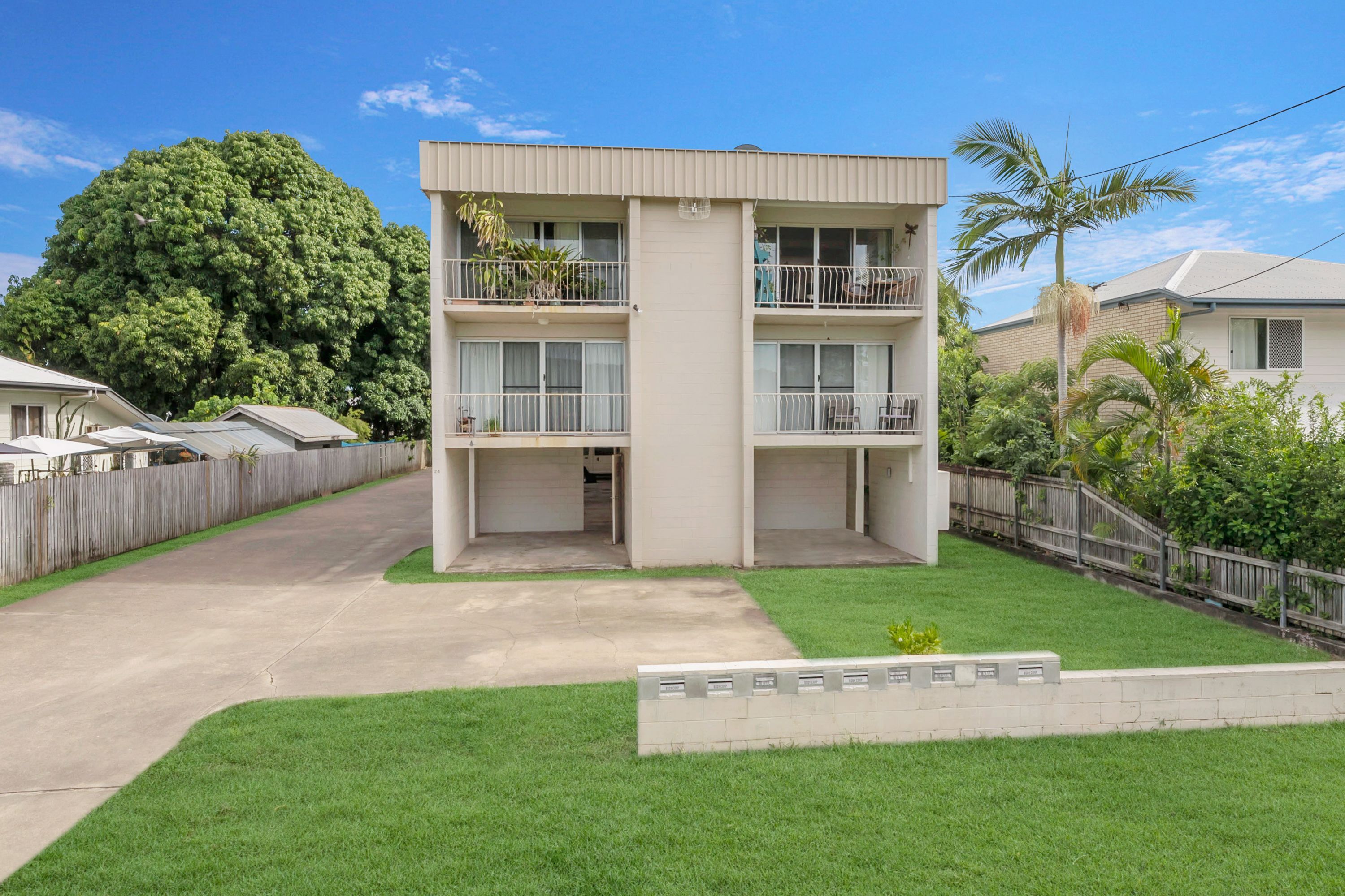 24 Welsh Street, Rosslea QLD 4812