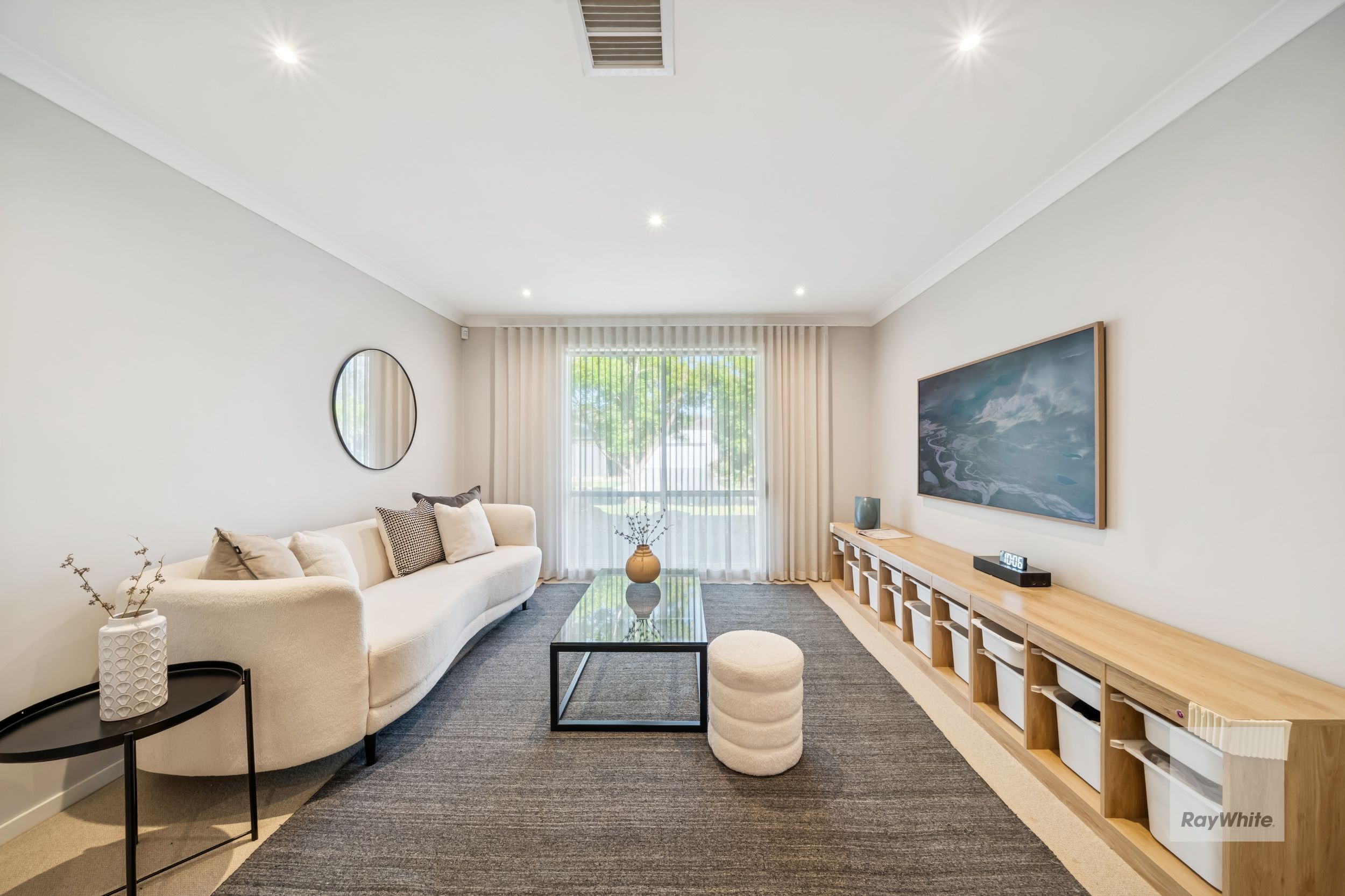 5 Dowie Place, Caroline Springs VIC 3023