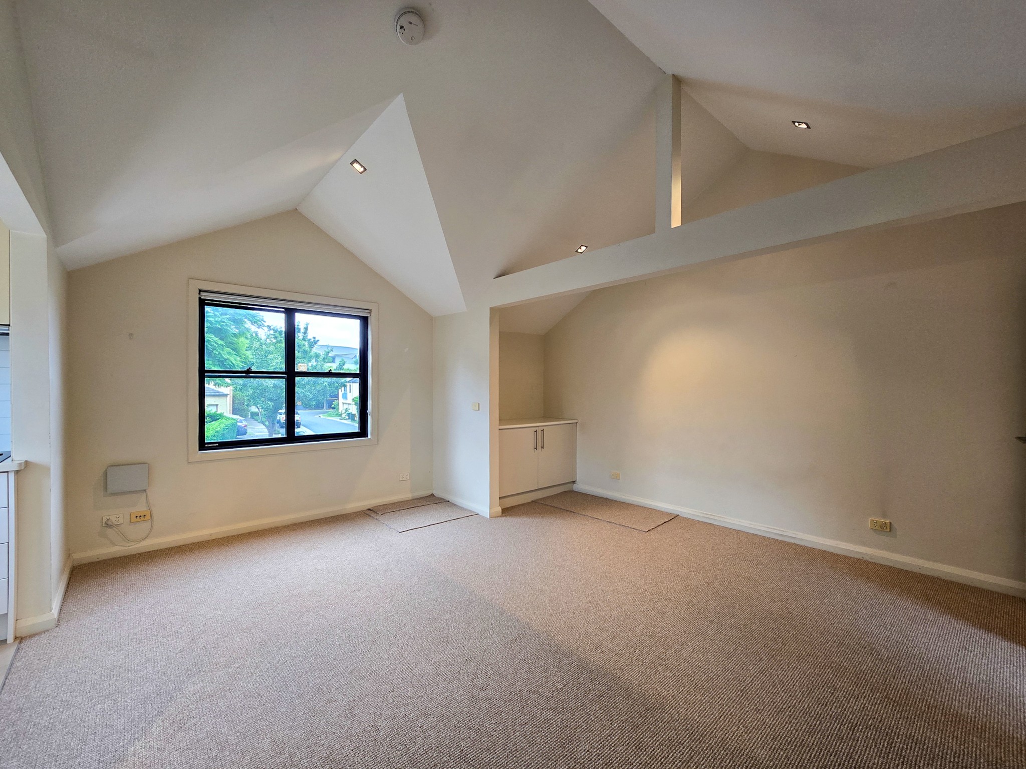 39a Parkside Crescent, Campbelltown, NSW 2560