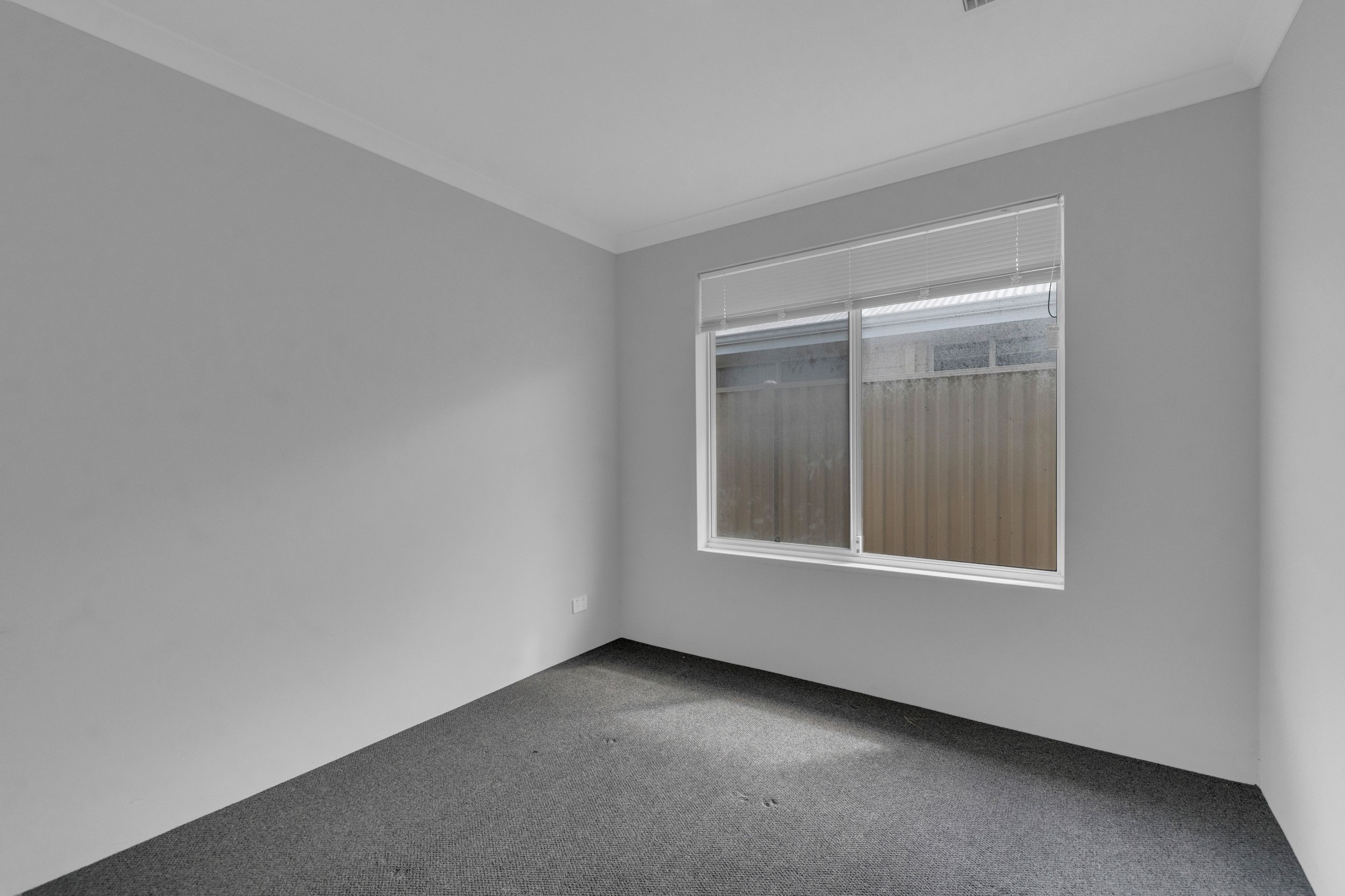 33 Golden Bay Drive — photo 14 of 18