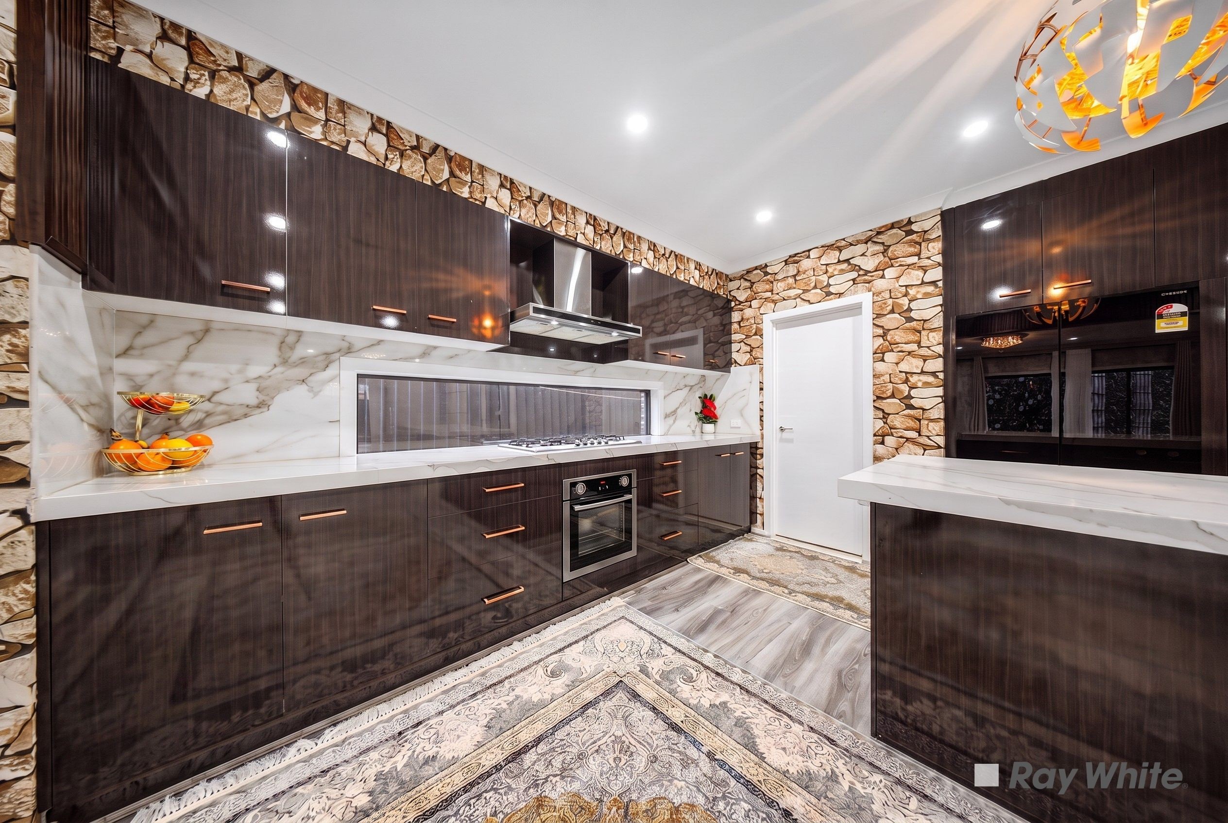 8 Hammersmith Way, Cranbourne East, VIC 3977