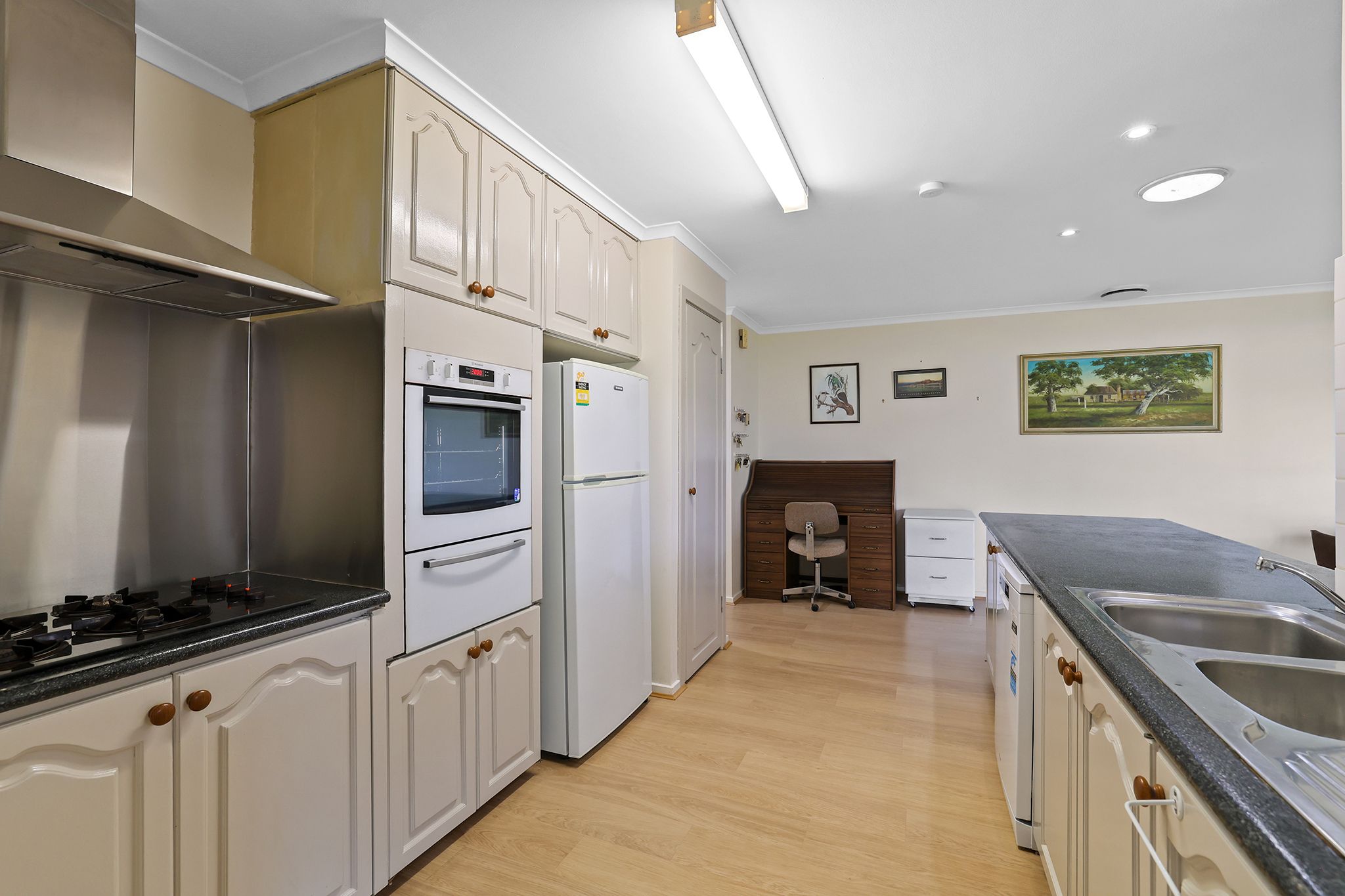 9 Mclean Street — photo 3 of 27