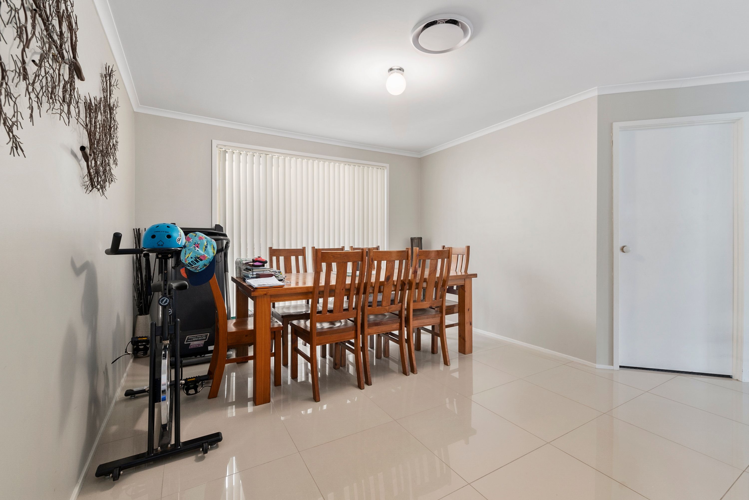 2 Fraser Place, Mount Annan, NSW 2567