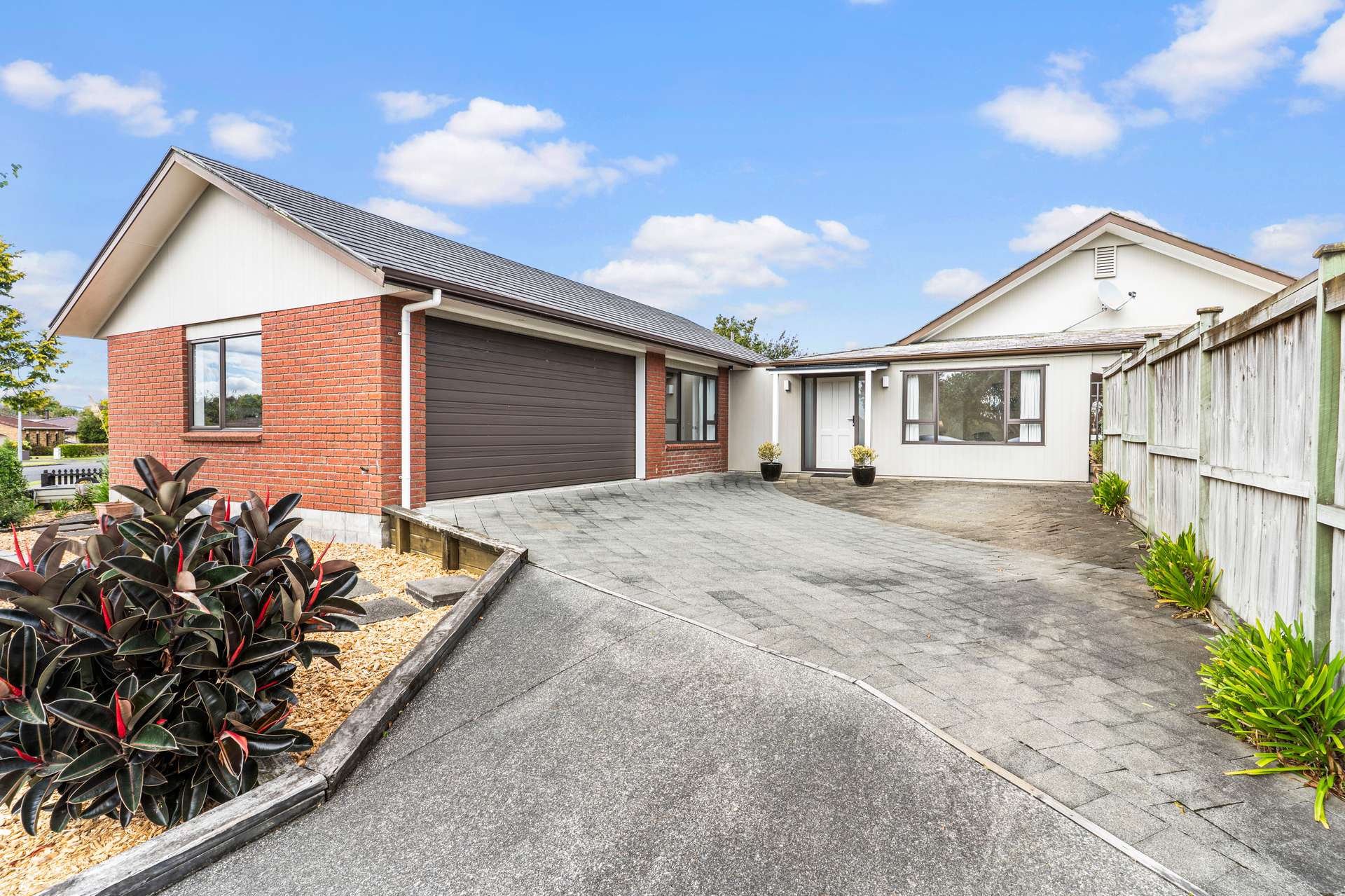 38 Lakeside Drive photo 24