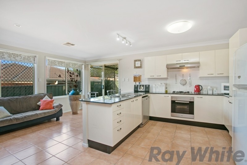 2 Limerick Close, Ashtonfield, NSW 2323