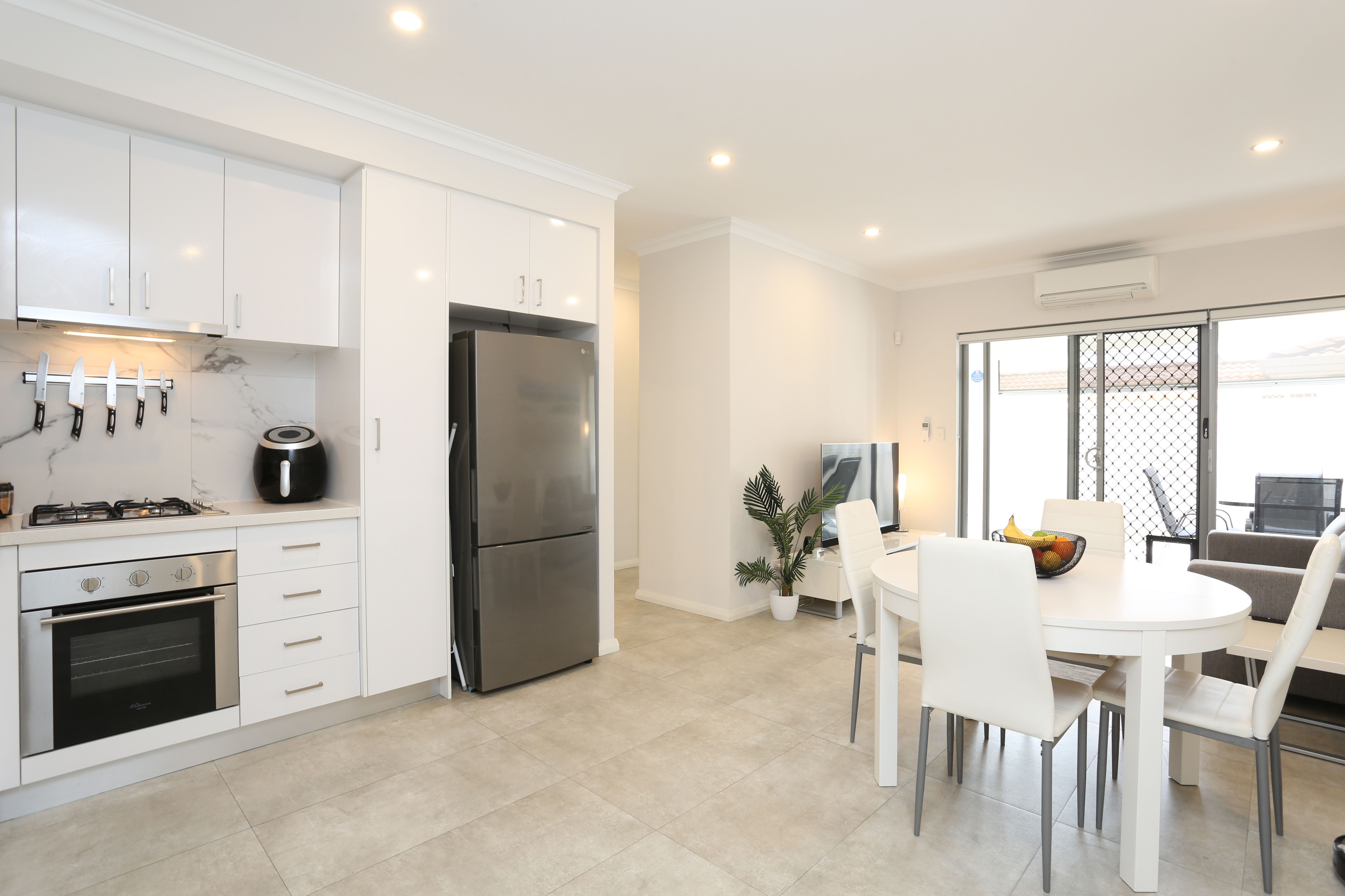 4/2 Croesus Street, Morley, WA 6062