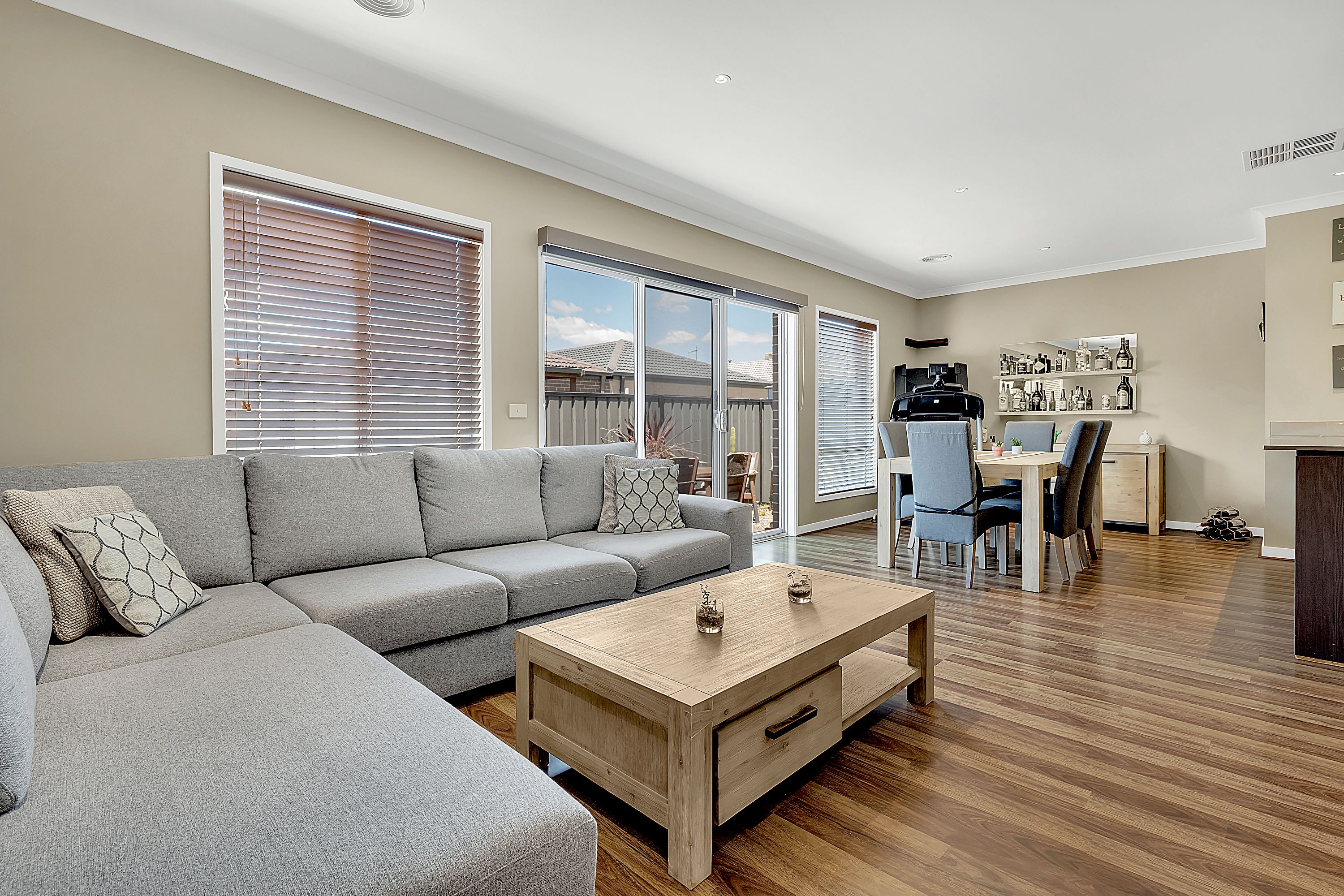 12 Woodgrove Street, Craigieburn, VIC 3064