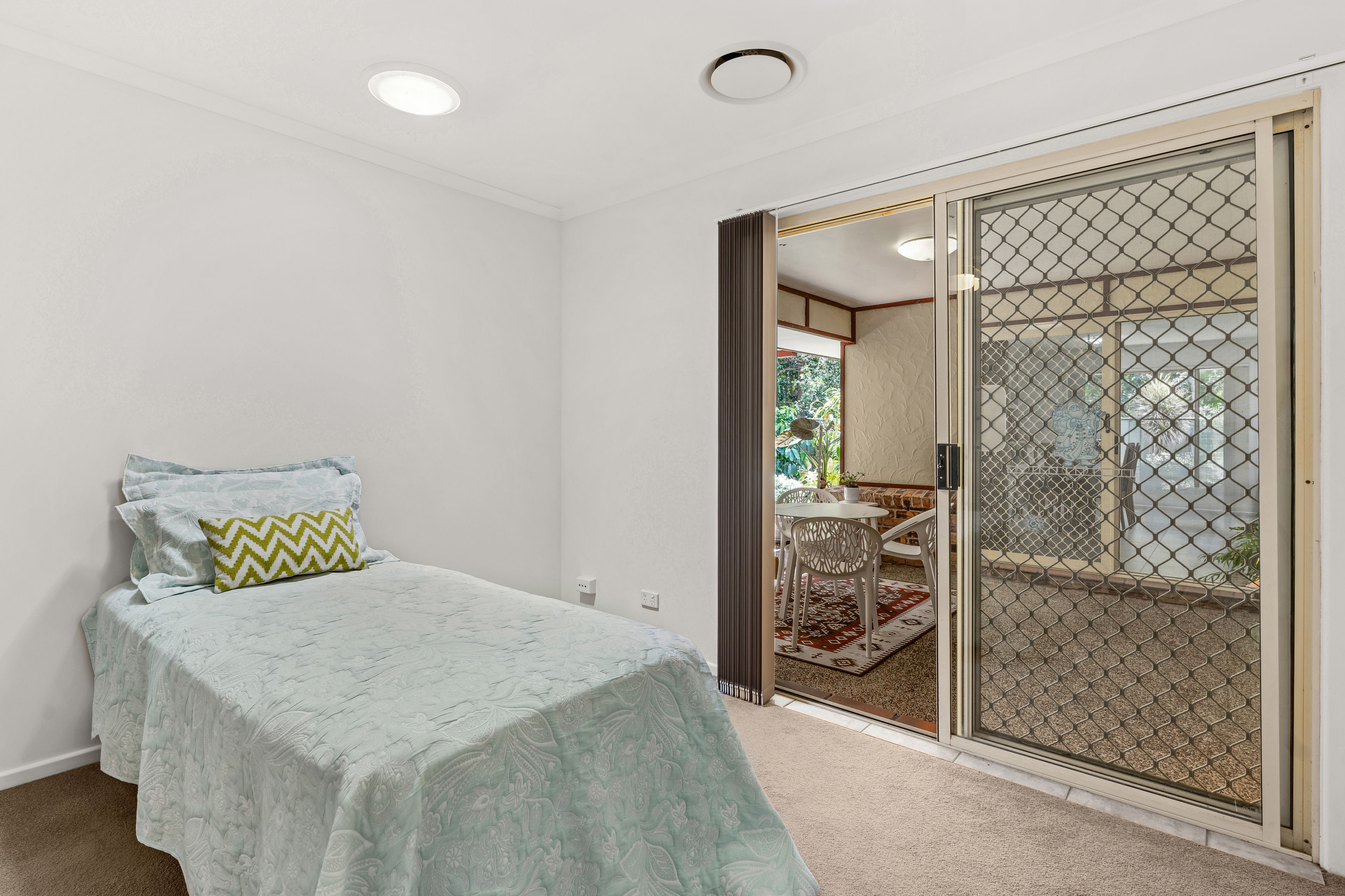15 Prestwick Court — photo 12 of 19