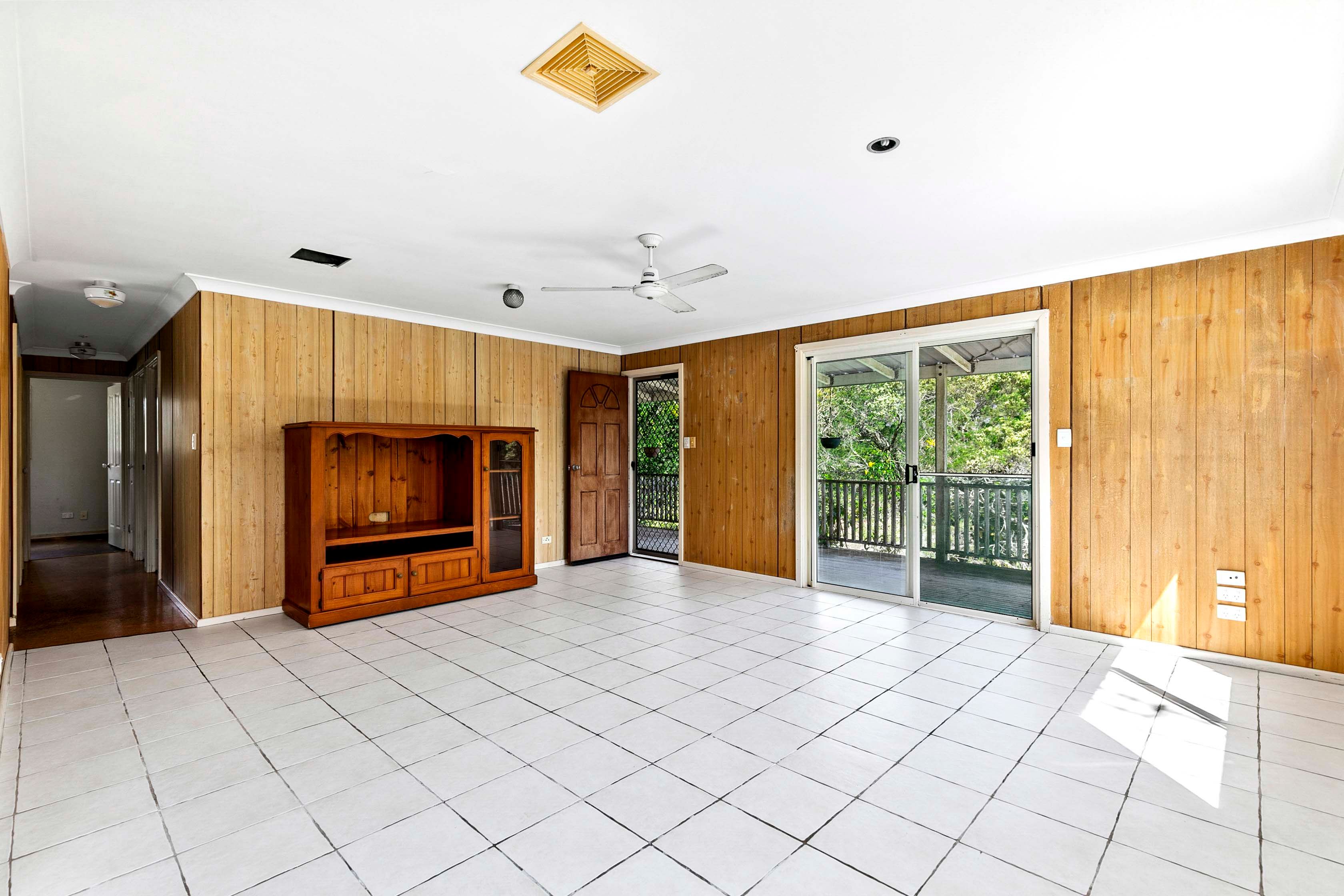 97 Oslove Drive — photo 8 of 24