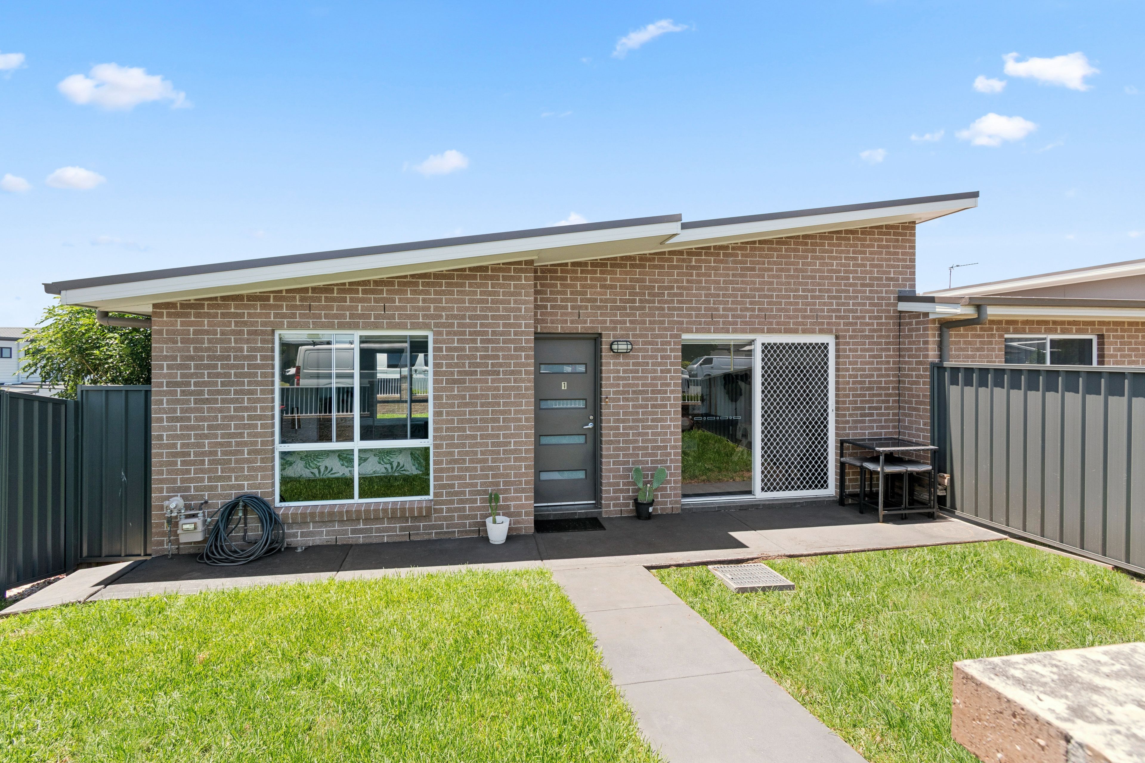 1/110 Kanahooka Road, Kanahooka, NSW 2530