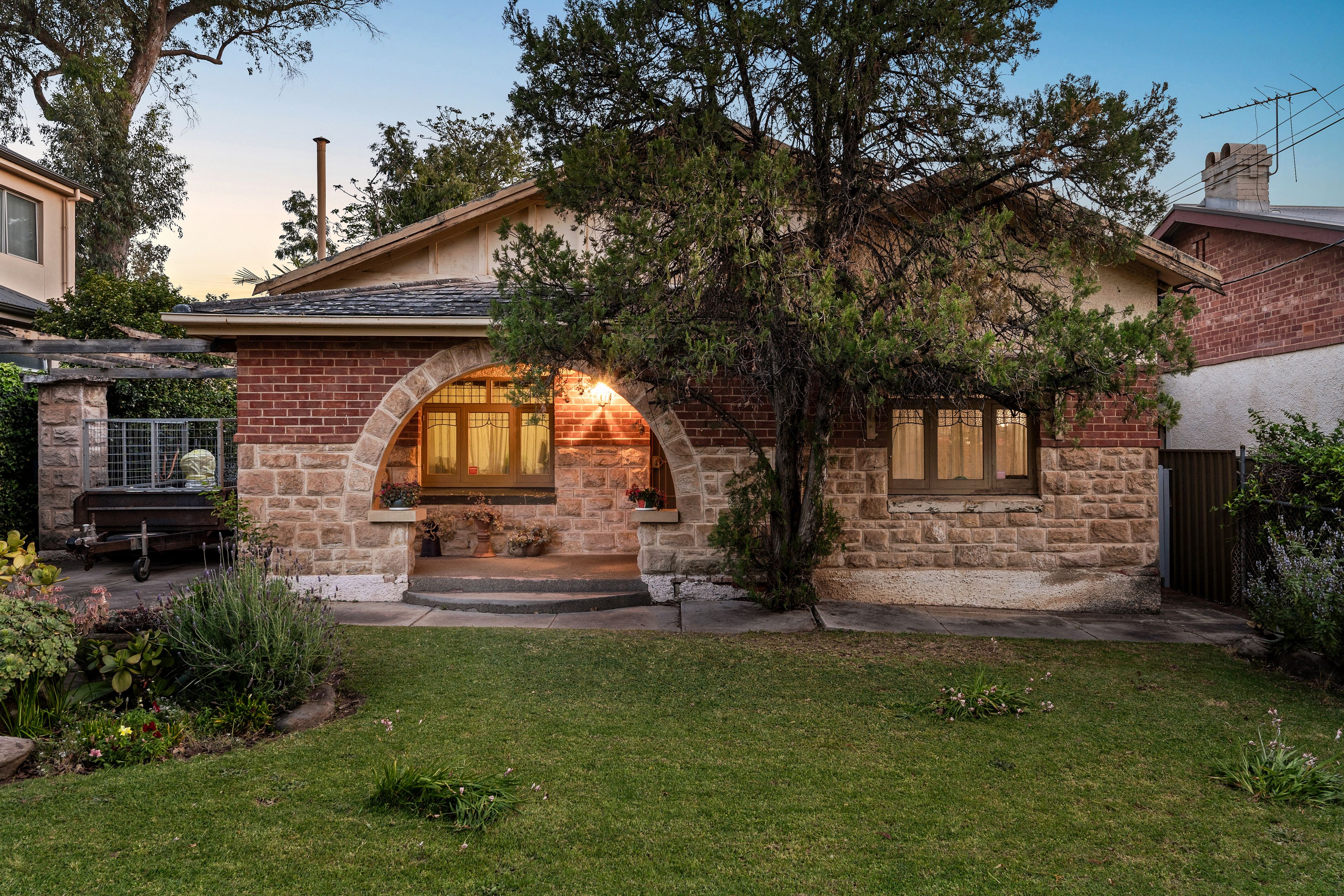 4 Eden Avenue — photo from Ray White Burnside