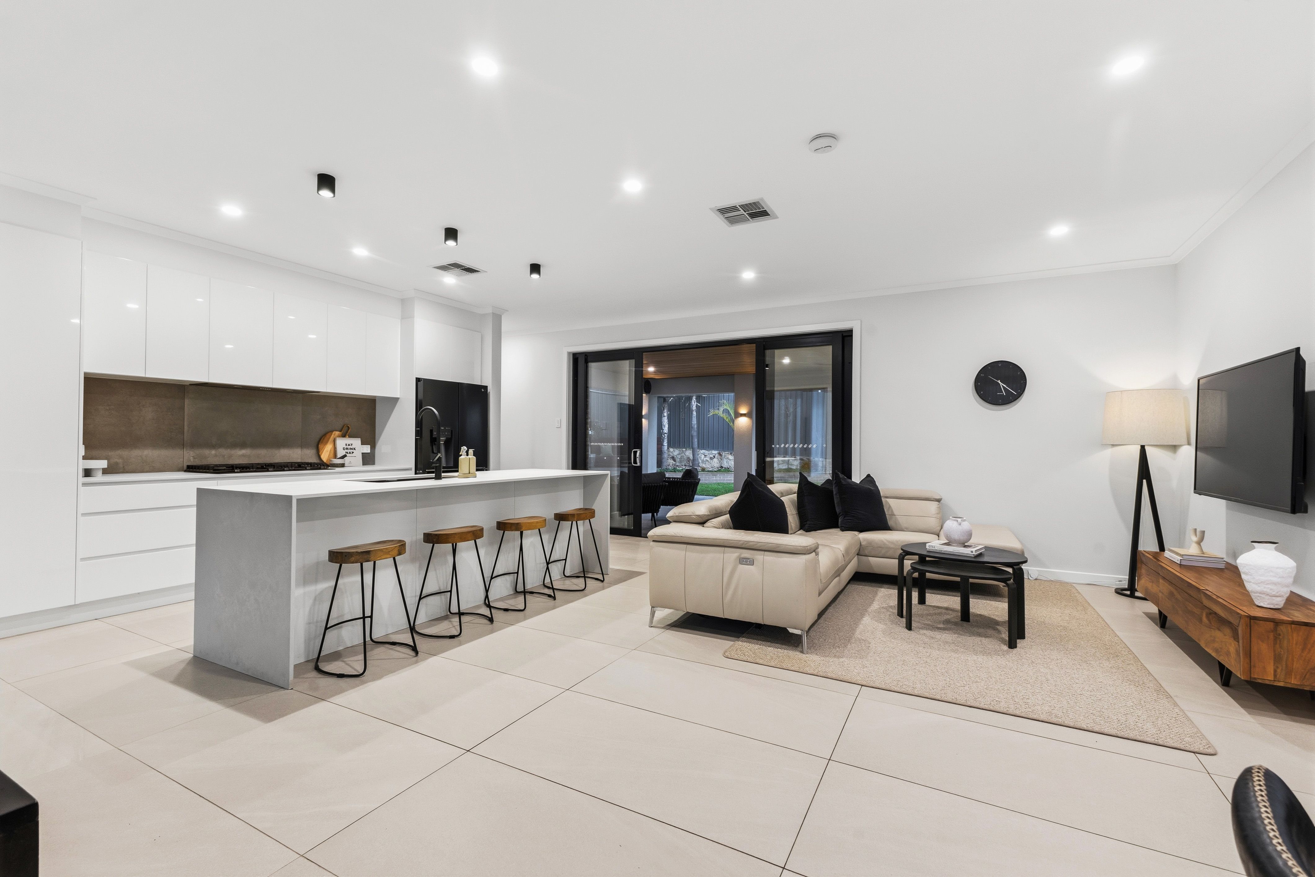 43 Coulls Road — photo 3 of 26