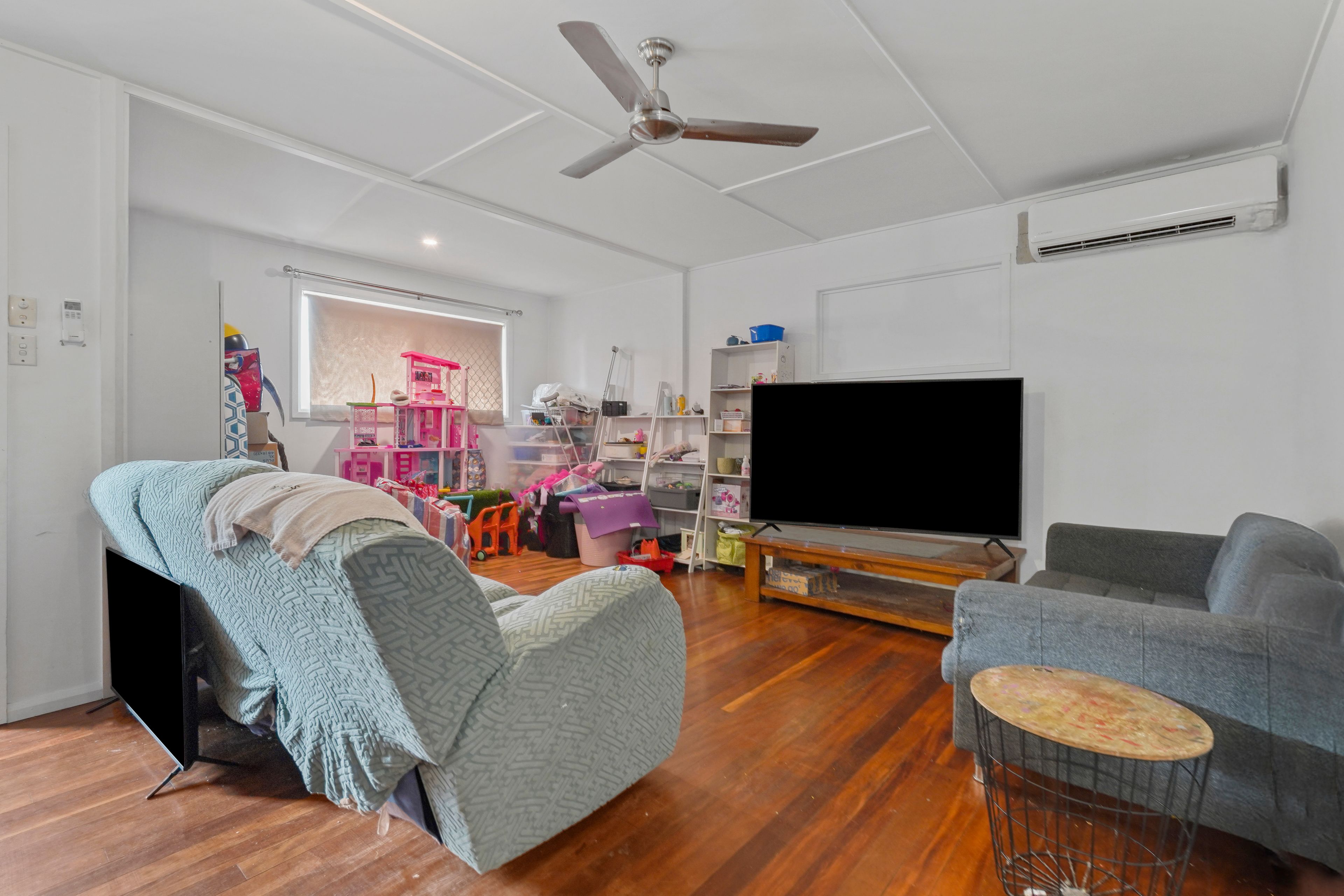 236 Whitehill Road — photo 3 of 14