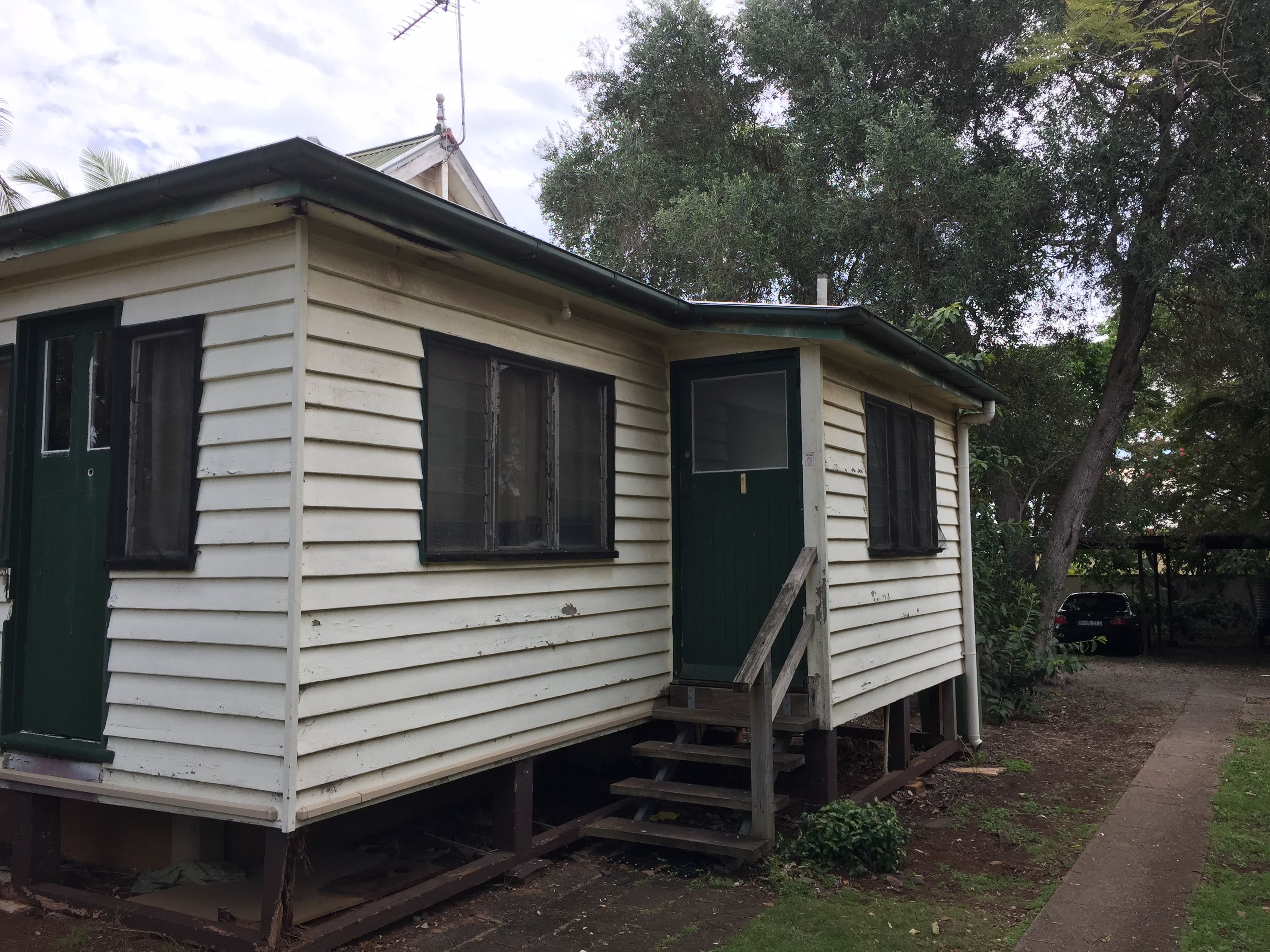 2/87 Victoria Avenue, Woody Point, QLD 4019