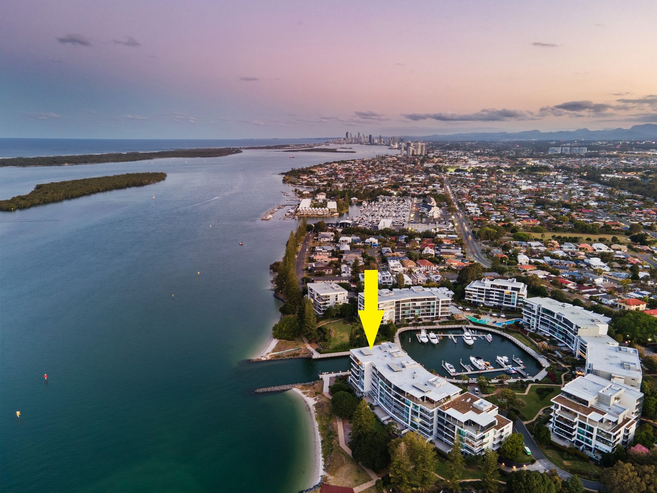 7603/323 Bayview Street, Hollywell, QLD 4216