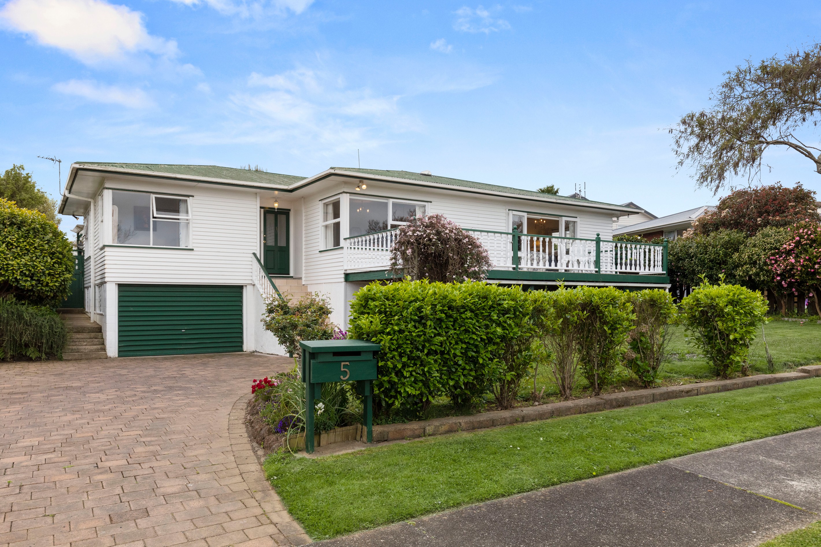 5 Edgar Pearce Place, Howick, Manukau City