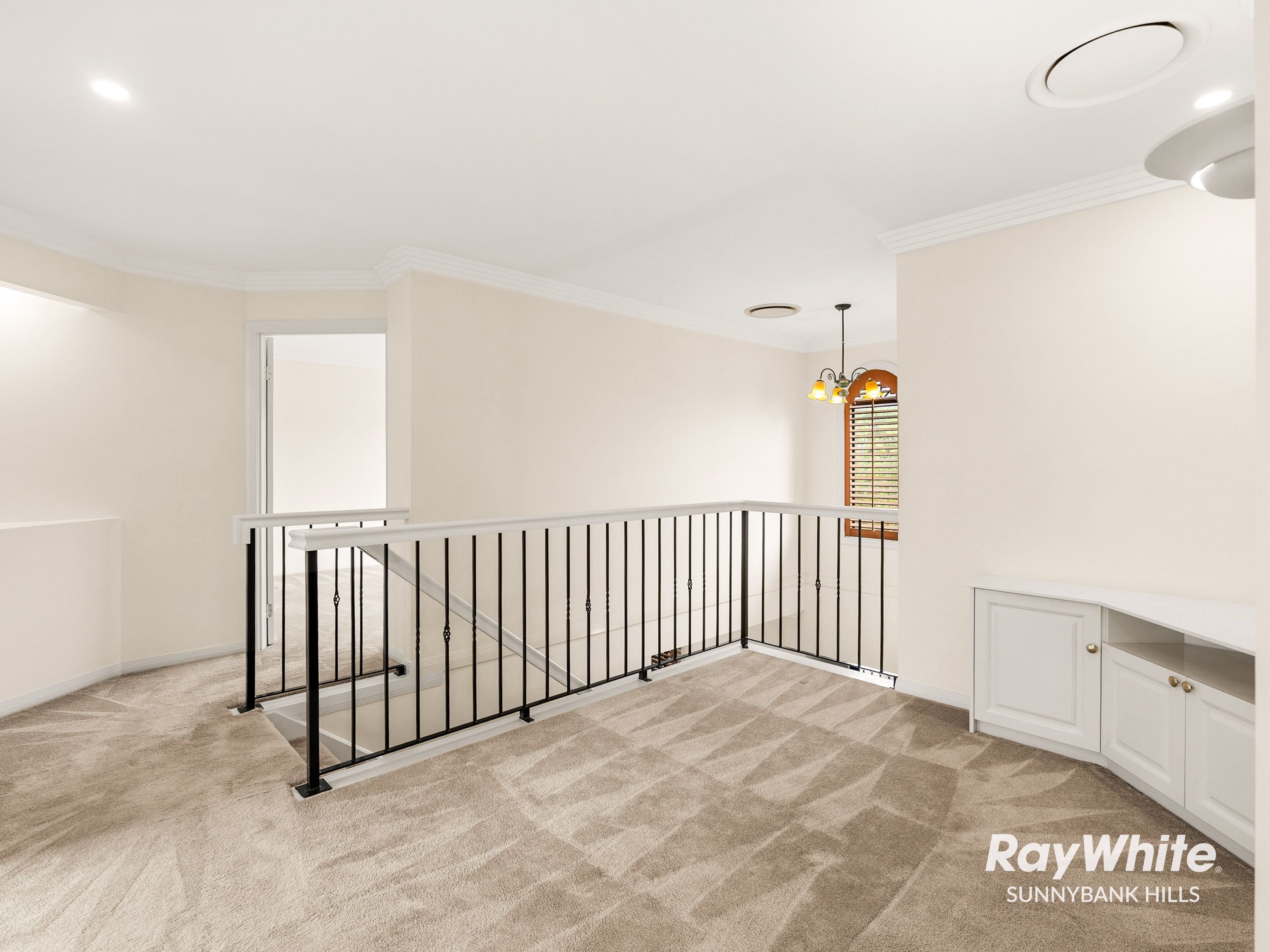 8/24 Radan Street — photo 15 of 29