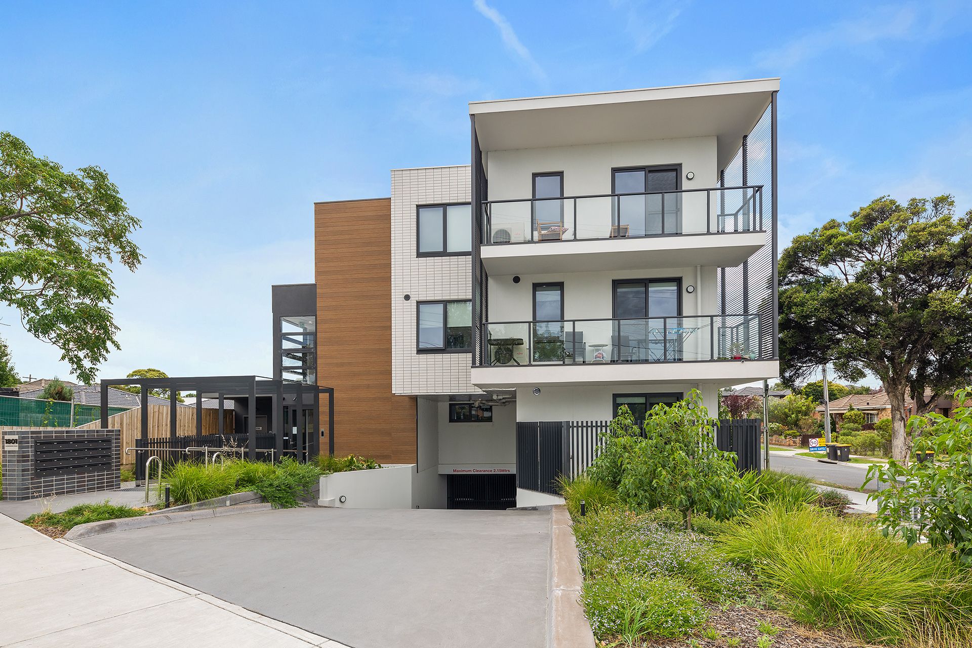 G01/1801 Dandenong Road — photo from Ray White Judd White Group - Glen Waverley