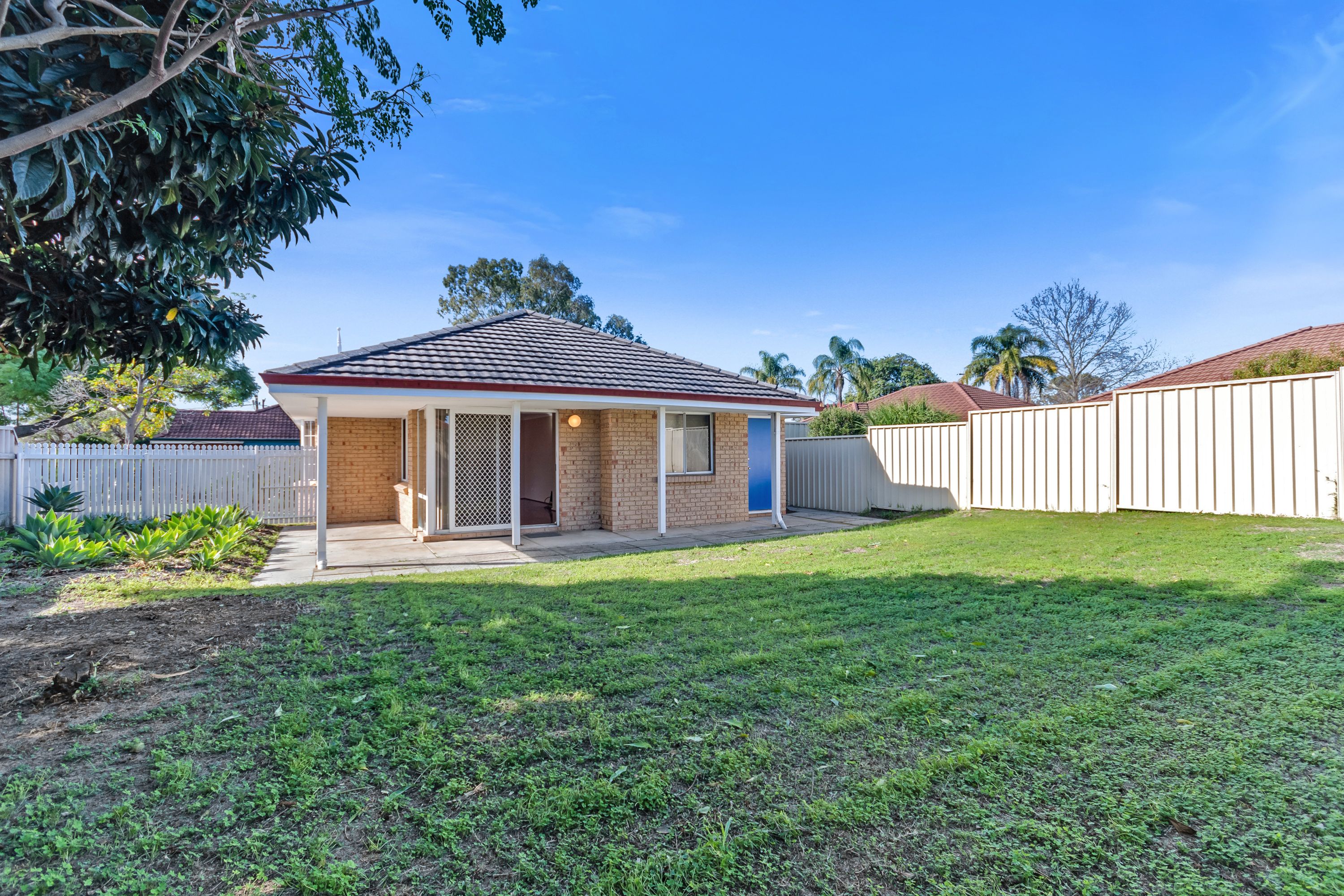 5 Sutton Court — photo 19 of 21